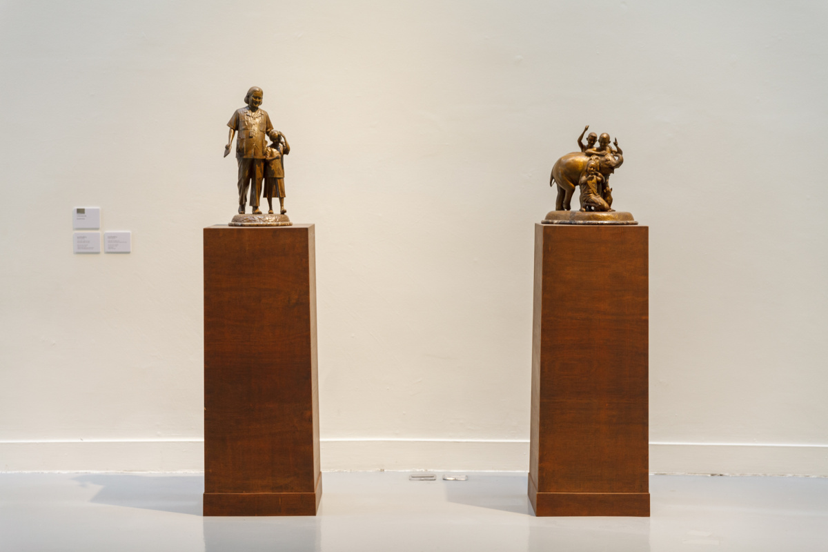 The 9th White Elephant Art Award Exhibition "Land of Smiles"
